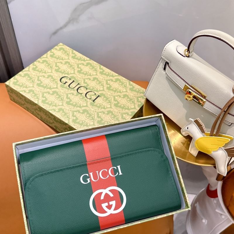 Gucci Makeup Brushe